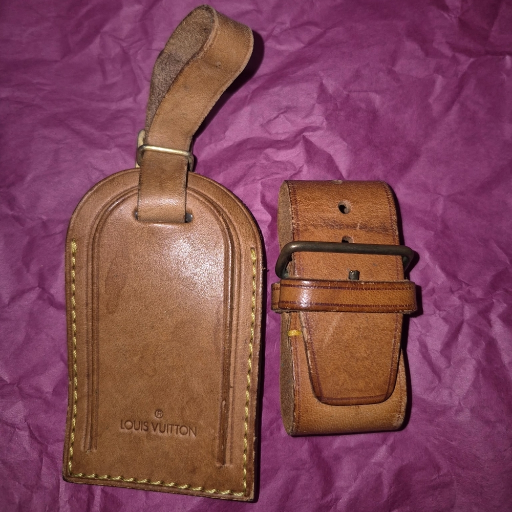Authentic Louis Vuitton Poignet vachetta leather luggage tag